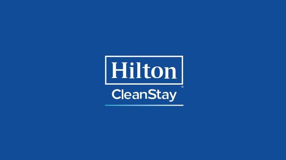 Hampton Inn By Hilton Garden City Long Island Экстерьер фото
